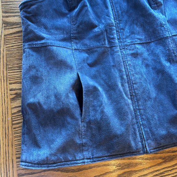 Denim&Co Gray Suede Faux Fur Lined Zipper Vest Size Large - Picture 8 of 8